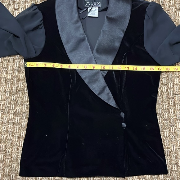 ALEX evenings, black velvet blouse, size S, great condition. - Picture 14 of 15